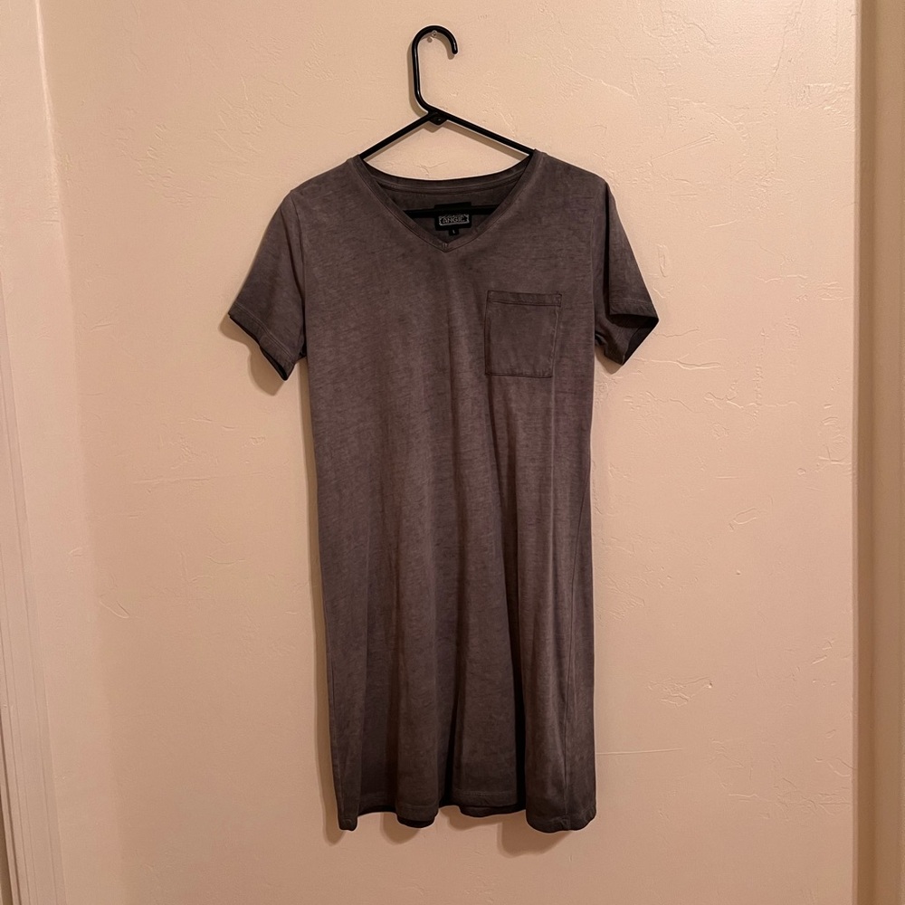 tshirt dress